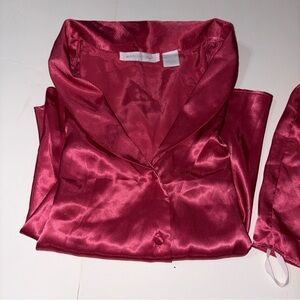 Women's Satin Sleepwear Set in Hot Pink